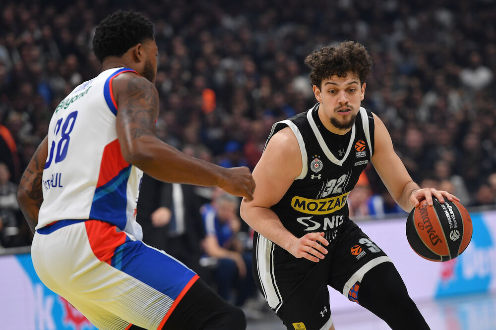 Detalj sa utakmice Partizana i Anadolu Efesa