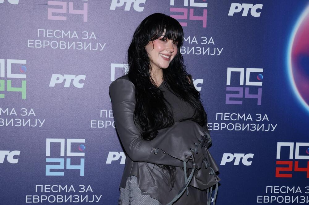 TEYA DORA ZAPUŠILA USTA SVIM HEJTRIMA! Otkrila mišljenje o Breskvici, pa poslala MOĆNU PORUKU