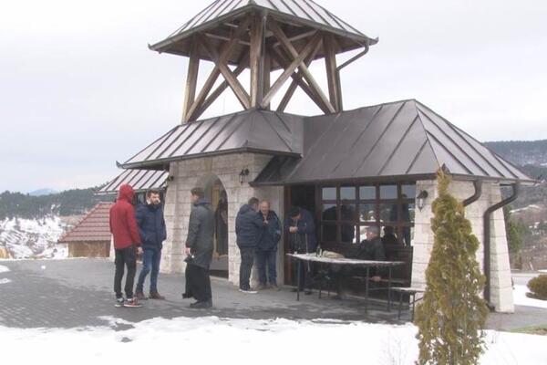 "NEMA SVAĐE I ŽIVIMO BEZ TRZAVICA, PA JE LEGENDA VEROVATNO I TAČNA": Da li znate kako je selo Draglica dobio ime?