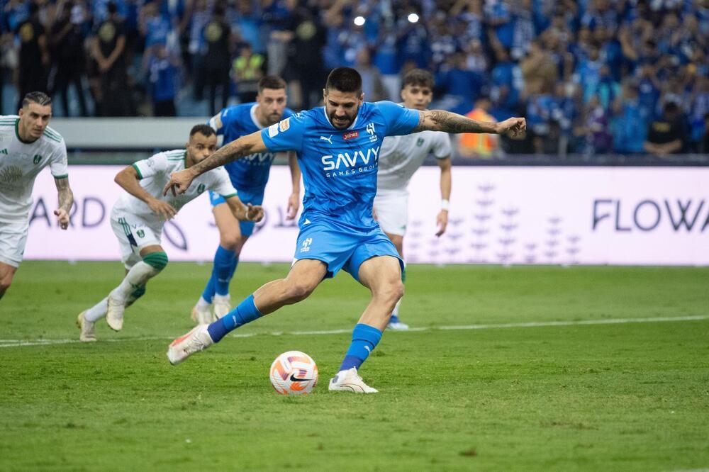 SERGEJ I MITROVIĆ IDU NA MEGDAN ŠAMPIONU: Srbi će pokušati da zadrže lidersku poziciju na tabeli!