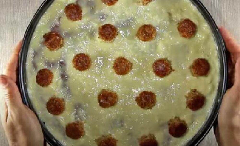 Kolač 'dugme' u plehu