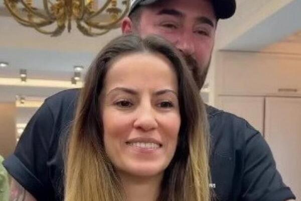 HTELA JE DA PROMENI FRIZURU NE SLUTEĆI ŠTA ĆE JOJ SE DESITI: Nije mogla da VERUJE šta je FRIZER URADIO, šta JE OVO?