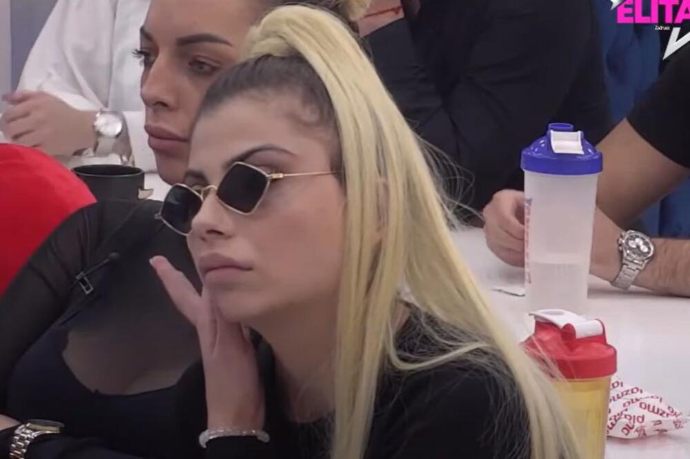 ANĐELA ŠPARAVALO STAVILA TAČKU NA ODNOS SA BOJANOM, PA IZNELA ŠOKATNE DETALJE: Ne želi više da bude NJENA IGRAČKA