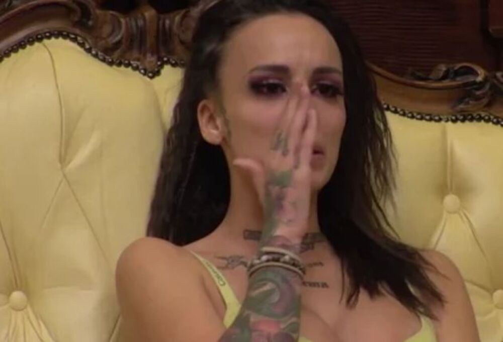 Teodora Delić lagala Bebicu