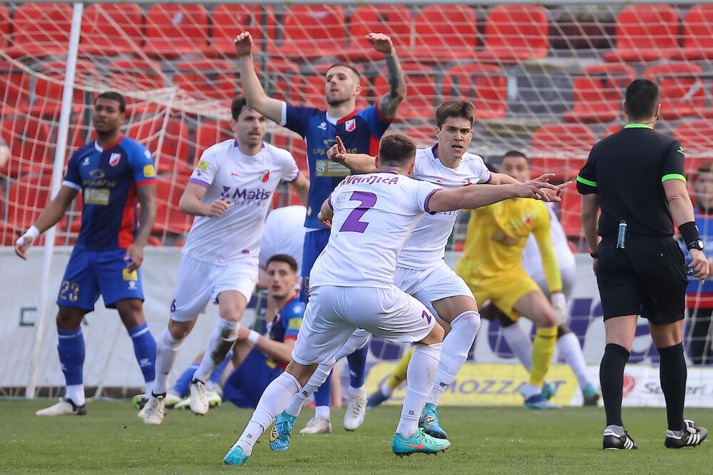 NOVI KIKS VOJVODINE: Novosađani prokockali 2:0 u Ivanjici