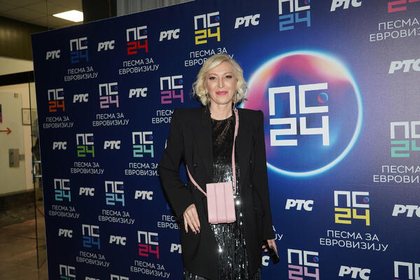 ČELIČNA LEJDI U NIKAD VIĐENOM IZDANJU: Beograd je o njoj BRUJAO, svojim izgledom RASPAMETILA ČITAVU NACIJU