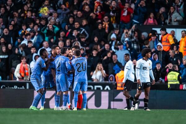 SUDIJA KOJI JE "OPLJAČKAO" REAL, OŠTETIO JE I ZVEZDU! Španac šokirao Madriđane i Delije za sva vremena (VIDEO/FOTO)