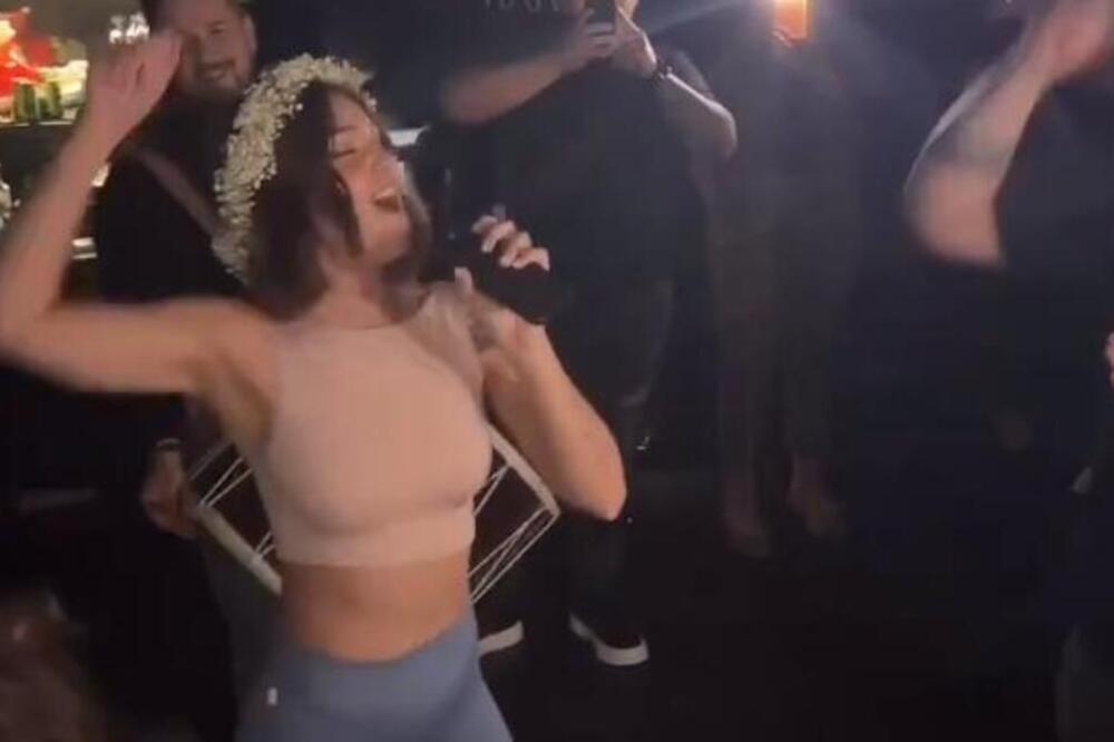 BRESKVICA POSLE FINALA SLAVILA KAO DA JE POBEDILA: Pevačica dokazala da NIJE SUJETNA, pevalo se do ZORE