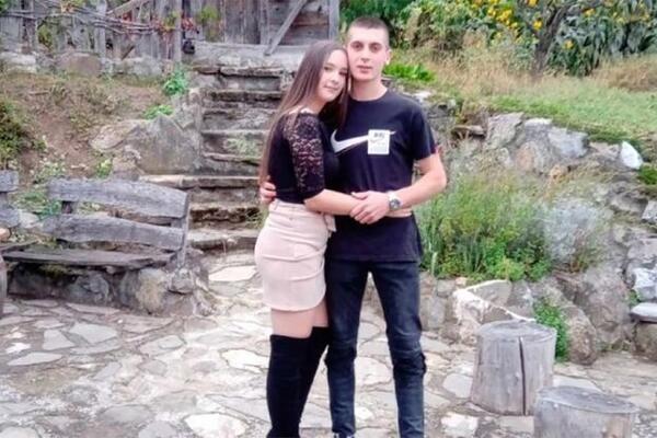 "NISU HTELI ISPRAĆAJ, ALI ĆE SLAVITI KAD SE VRATE": Stevan i njegova devojka Sandra zajedno otišli u VOJSKU (FOTO)