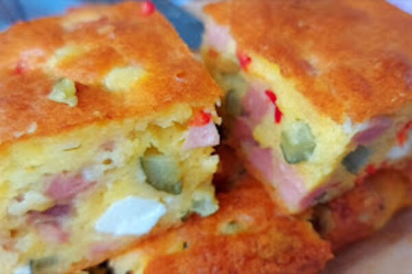 Bez trunke brašna, a spremna za manje od sat vremena: Slasna pita kojoj je jedina mana što ćete je brzo pojesti