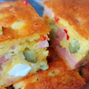 Bez trunke brašna, a spremna za manje od sat vremena: Slasna pita kojoj je jedina mana što ćete je brzo pojesti