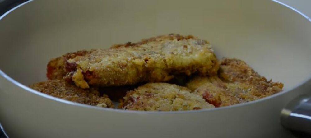 Ispohovane paprike sa sirom u šerpi