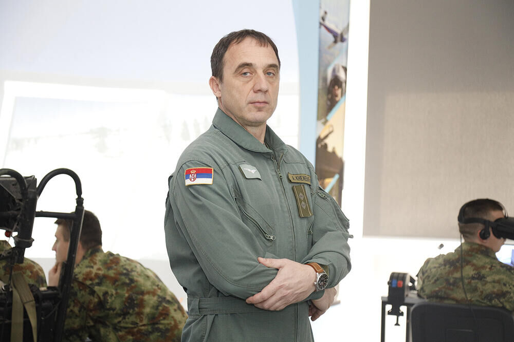 POTPUKOVNIK, DOCENT DOKTOR ALEKSANDAR KNEŽEVIĆ