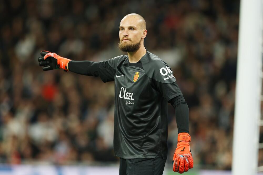 RAJKOVIĆ ODBRANIO PENAL: STRAŠNOM reakcijom zaustavio Gundogana, Barselona se, ipak, spasila! (VIDEO)