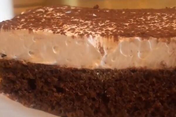 NAJUKUSNIJA POSLASTICA SA ČOKOLADOM I ORASIMA: Bugarski kolač "crnče" - od recepta kreće voda na usta