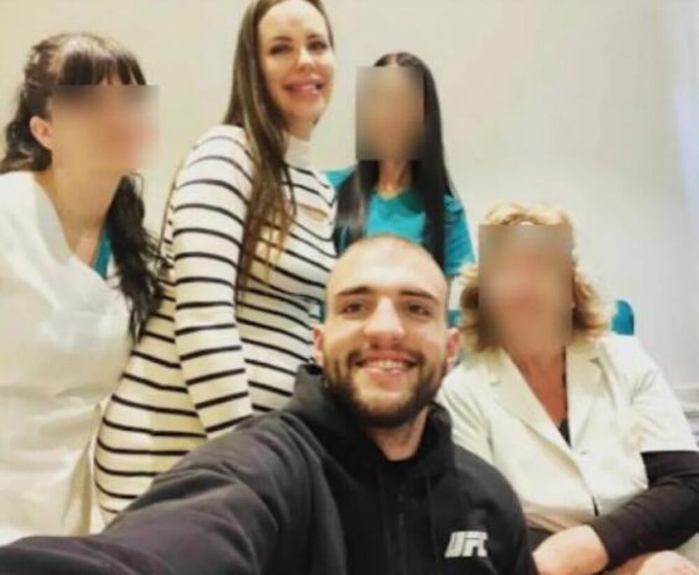 Poznato kada će sin doći na svet, par pozirao nikad srećnije