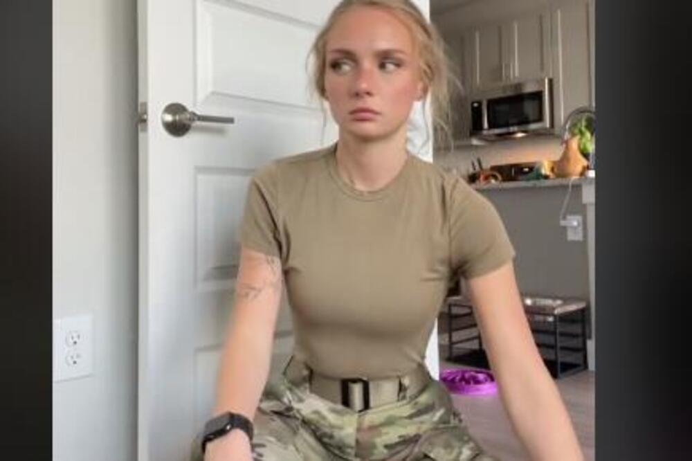 ZANOSNA VOJNIKINJA POMUTILA PAMET MUŠKARCIMA: Kad je vide u UNIFORMI, stane im srce, nerealno KAKO JE DOBRA (FOTO)