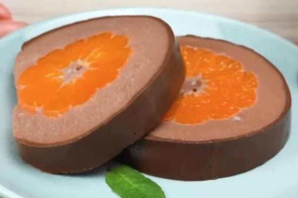 SAVRŠENO ČOKOLADNO UŽIVANJE KOJE ĆE VOLETI CELA PORODICA: Osvežavajući ukus mandarina koji kupuje na PRVI ZALOGAJ