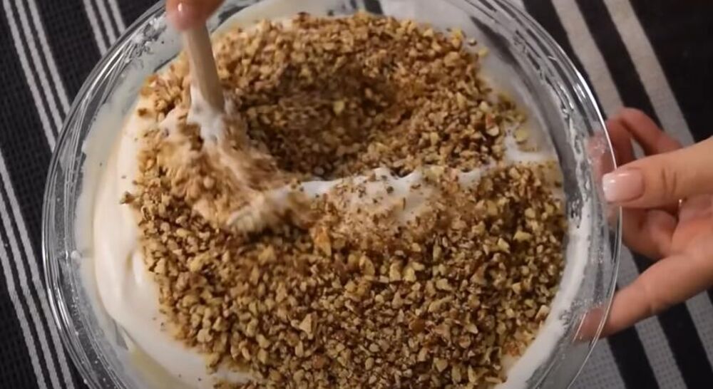 Pravljenje kore za bugarsku tortu 'nedelja'