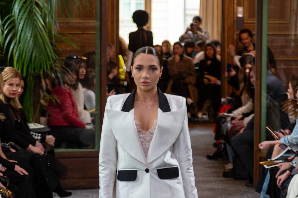 KADA JE TIFANI ZAKORAČILA "GRAD SVETLOSTI" JE STAO: Ćerka Suzane Perić GLAVNA TEMA, majka puna PONOSA