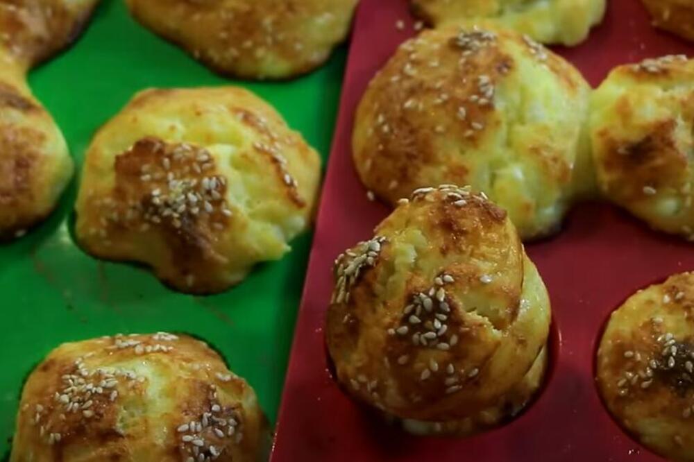 NAJUKUSNIJE I NAJSNOČNIJE MAFIN-GIBANICE: Spremaju se za samo 20 minuta, tope se pod nepcima (RECEPT)