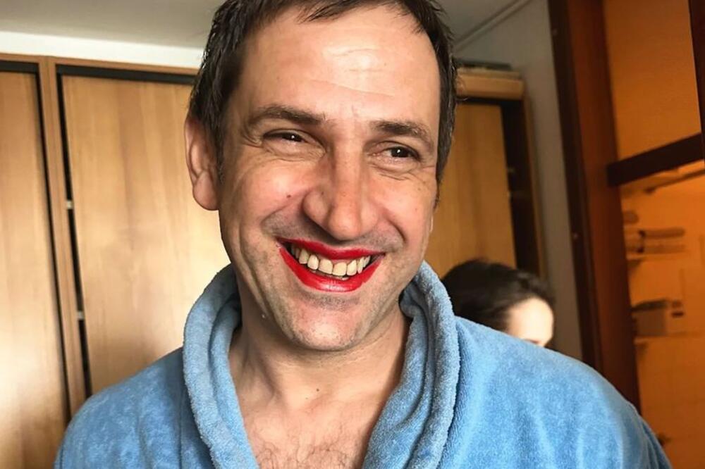 GORANE, ČOVEČE, JESI LI OVO TI? Isplivala ŠOK FOTKA poznatog glumca: Domaćice, OBRATIO nam se i PATOSIRAĆE VAS