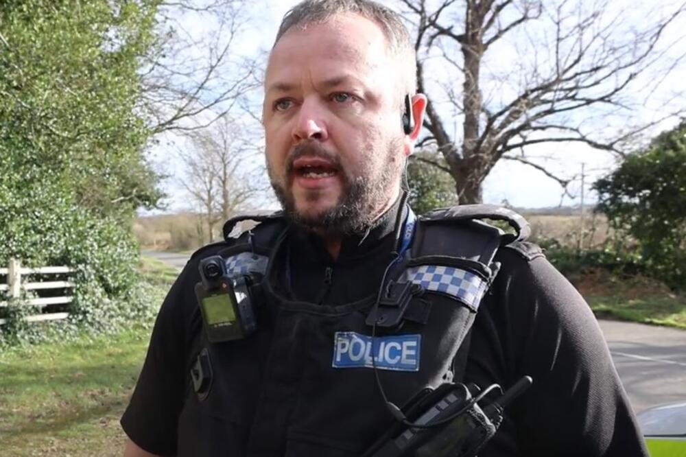 "TO SU BILI NAJMUČNIJI, NAJOKRUTNIJI I NAJPODLIJI SNIMCI KOJE SAM IKADA VIDEO": Policajci ZAPREPAŠĆENI prizorom!