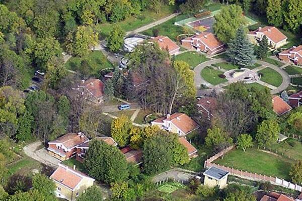 I DRUGA DEVOJČICA SE VRATILA U DEČJE SELO: 15 dana se tragalo za njom