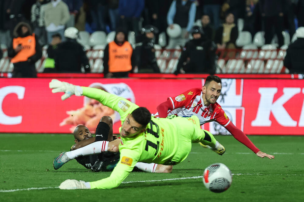 GROBARI U TRANSU: Maestralan napad i gol Kalulua za vođstvo Partizana! (VIDEO)