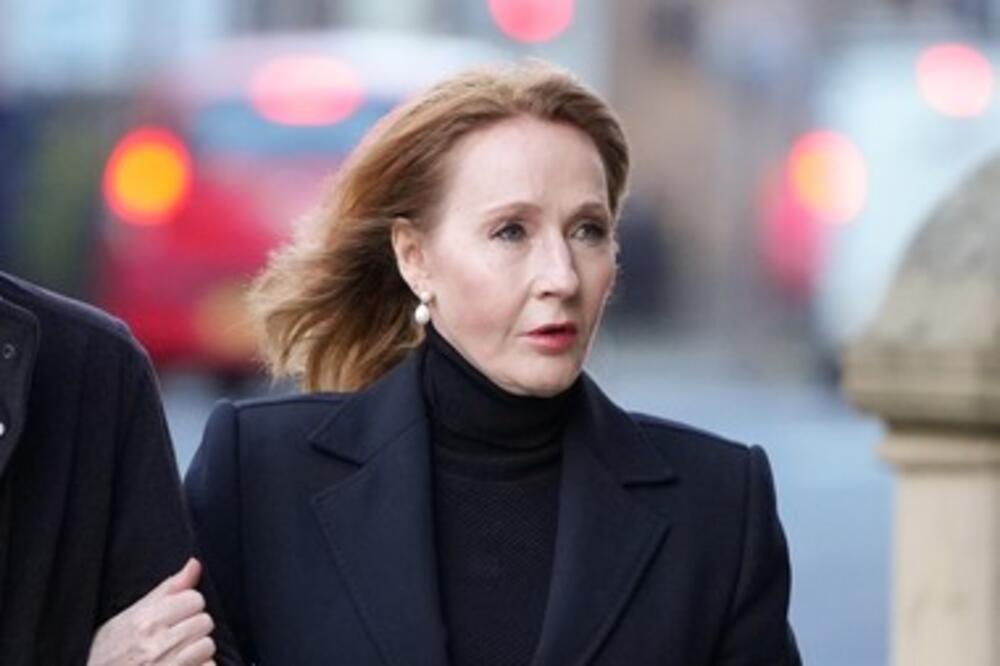 ŠOKANTNA VEST: VODITELJKA PRIJAVILA KNJIŽEVNICU, policija morala da REAGUJE, a problem će vas FRAPIRATI IZ KORENA