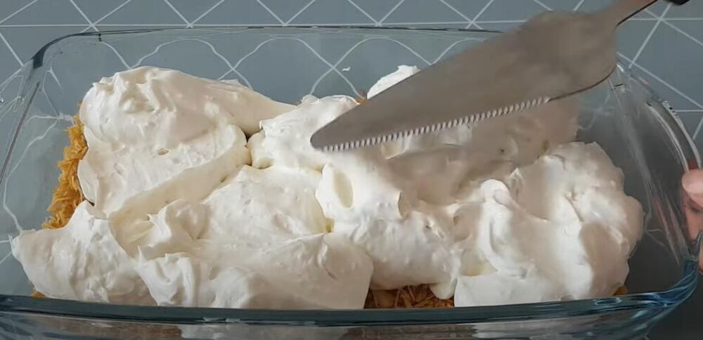 Filovanje turske torte 'kadaif'