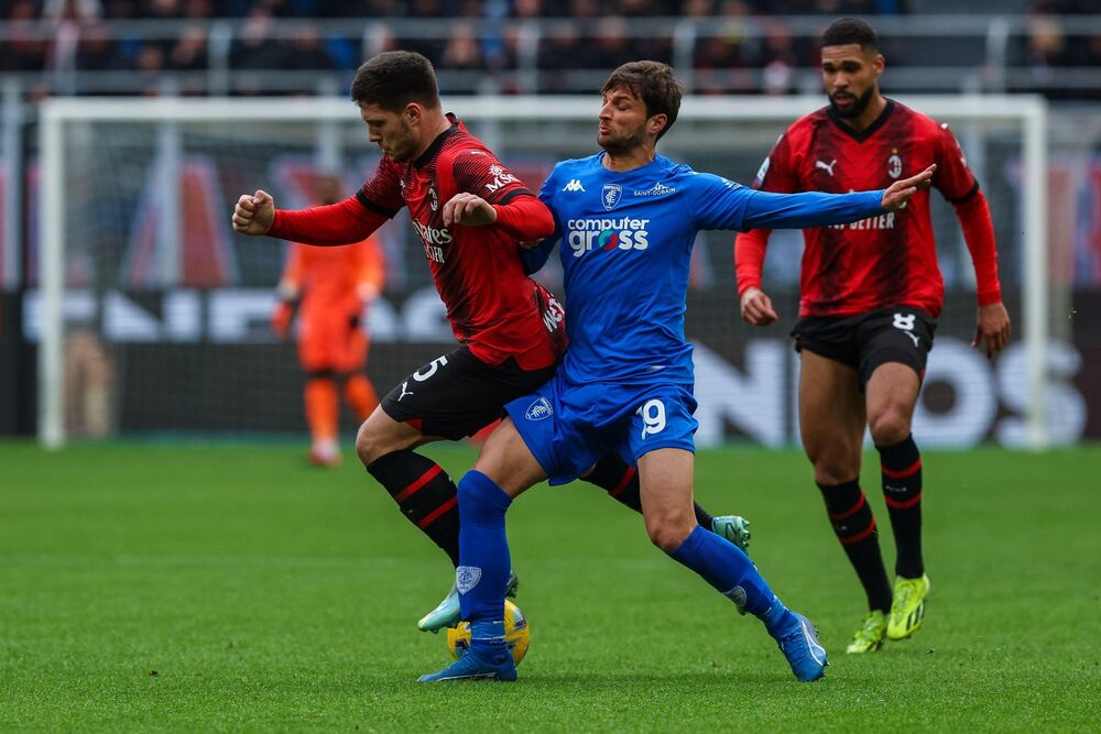 Luka Jović (levo) na utakmici Milana i Empolija