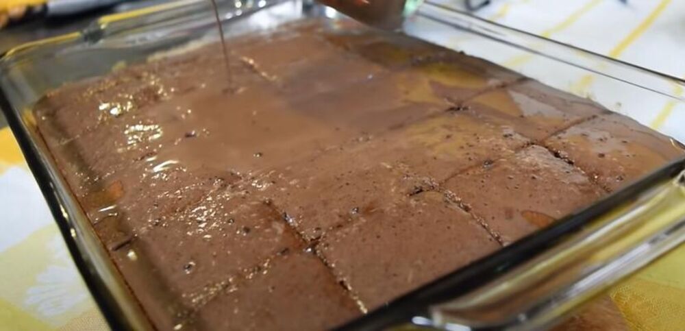 Prelivanje mađarskog kolača 'tasteri'