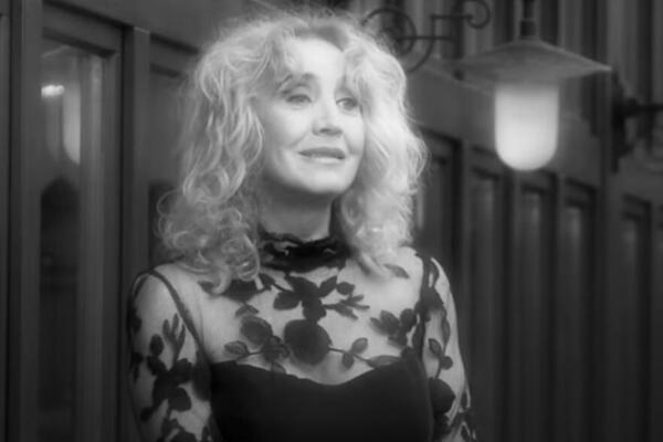 NEOPISIVA TUGA PREPLAVILA BALKAN: Umrla POZNATA glumica MAKEDONSKOG POREKLA, izdahnula u NEDELJU