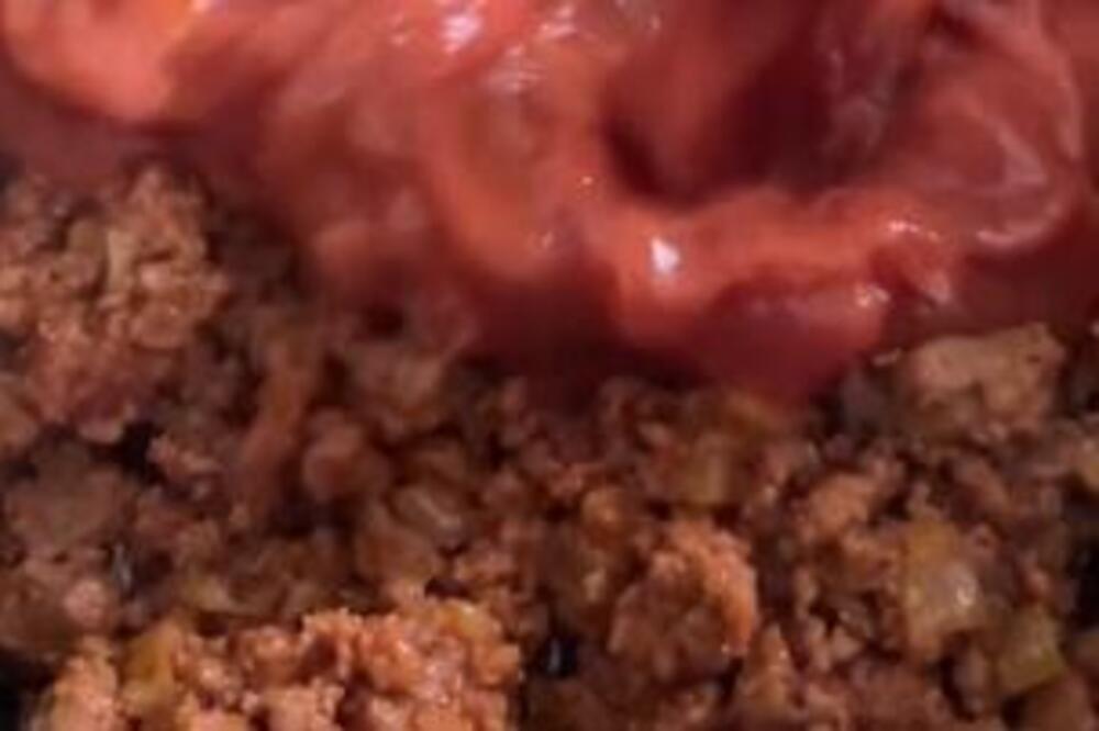 BALKANSKI OTAC IZMISLIO RECEPT ZA SRPSKE ŠPAGETE: Evo kakav sos je napravio, SRBI ĆE POLUDETI kad probaju