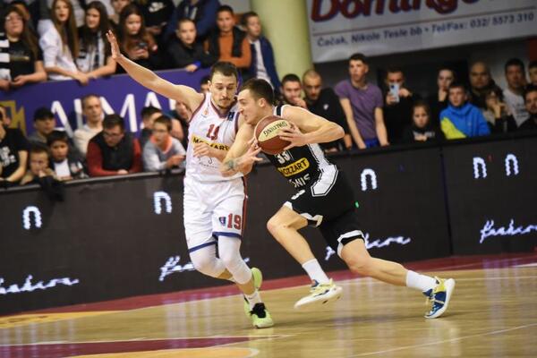 PARTIZAN PREŽIVEO DRAMU U ČAČKU: Crno-beli se mučili, a onda se ukazao Alen Smailagić!