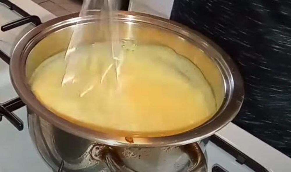 Pravljenje fila za turski kolač 'nevesta'