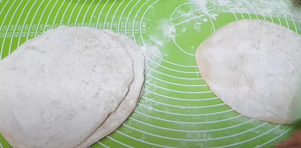 Razvučeno testo ua originalnu tursku baklavu