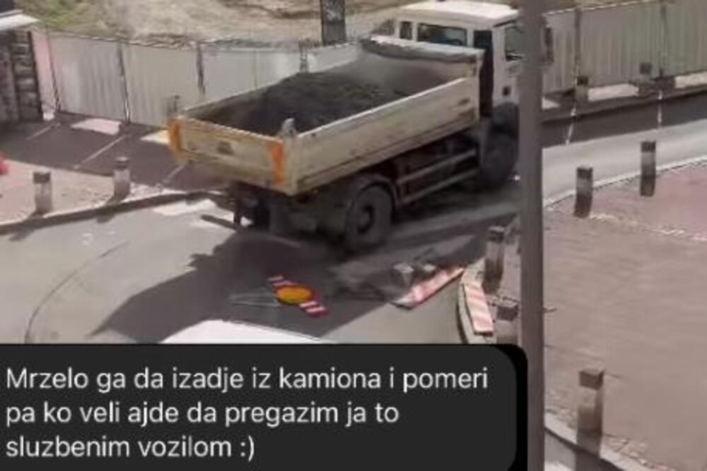 BAHATI KAMIONDŽIJA SRUŠIO ZNAK ZA RADOVE NA PUTU, PA... Šta se DANAS desilo u CENTRU BEOGRADA? (FOTO)
