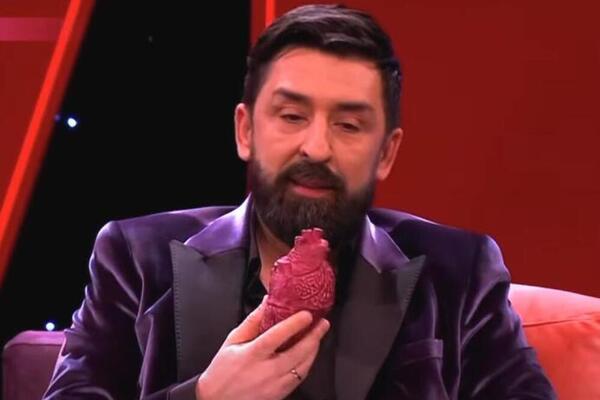 "RODIO SE SIN, MALI GOSPODIN!" AMIDŽIĆ NA PINKU SLAVI ROĐENJE DETETA: Veselje u ŠIMANOVCIMA pojačano na MAKSIMUM