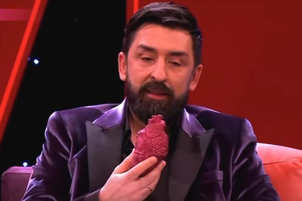 "RODIO SE SIN, MALI GOSPODIN!" AMIDŽIĆ NA PINKU SLAVI ROĐENJE DETETA: Veselje u ŠIMANOVCIMA pojačano na MAKSIMUM