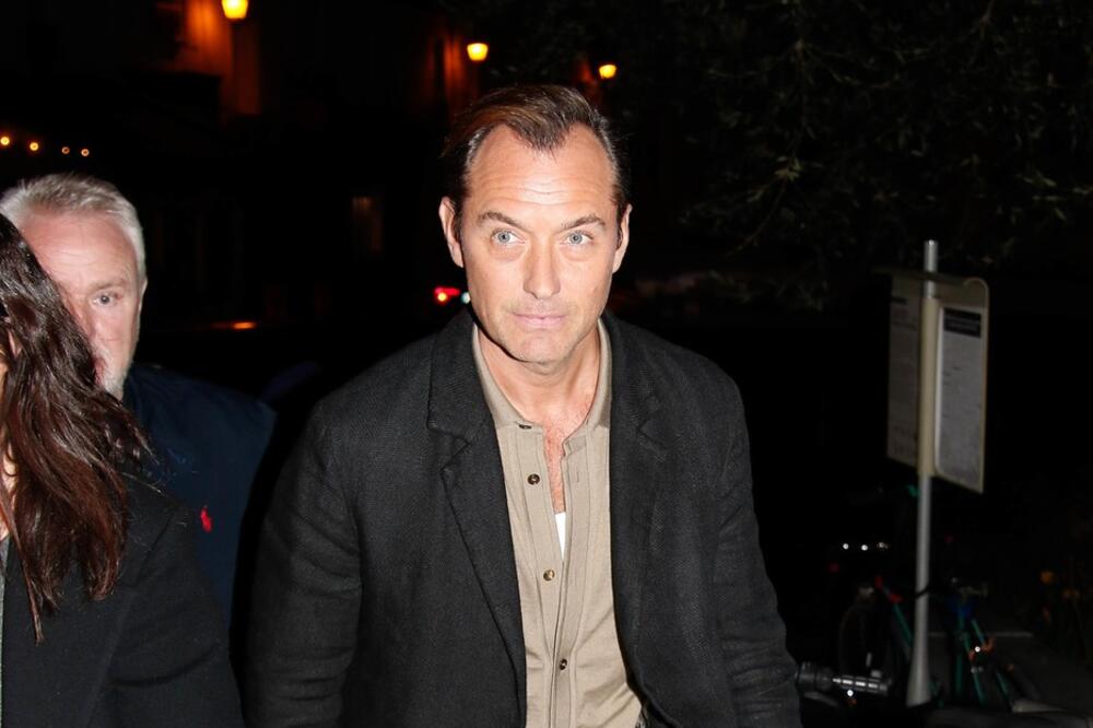 NEVERAN I LEP KAO APOLON, SEDMO DETE DOBIO U 51. GODINI: O njegovoj AFERI sa DADILJOM i dalje svi BRUJE, ŠOKANTNO