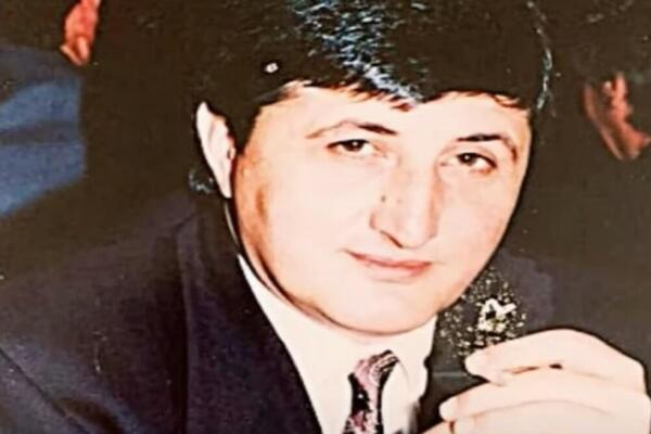 RADIO ZA DB, DRUŽIO SE S POLITIČARIMA, POMAGAO IZBEGLICAMA: Sam SEBE UBIO posle PORODIČNOG RUČKA, a pričalo SE I...