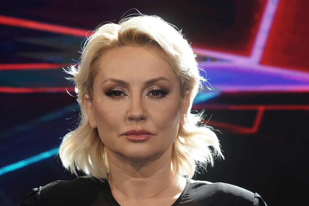 "MENI JE BRAT PREMINUO U SNU" Goca Tržan SA SUZAMA U OČIMA pomenila PORODIČNU TRAGEDIJU