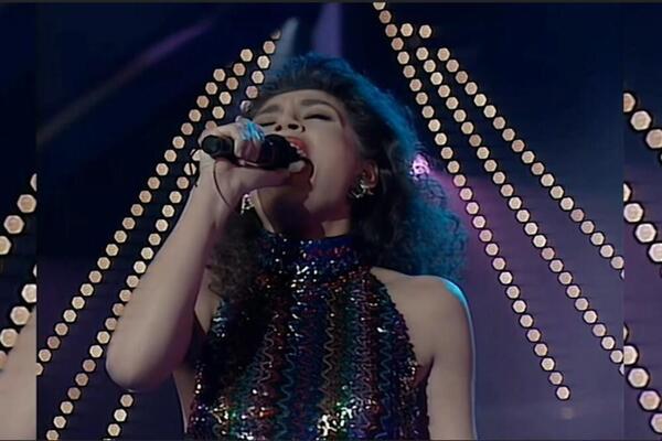 ZNATE LI KO JE OSOBA SA SLIKE? POSLEDNJA JE PREDSTAVLJALA JUGOSLAVIJU NA EVROVIZIJI:Sada ima 64 godine i PRELEPA je