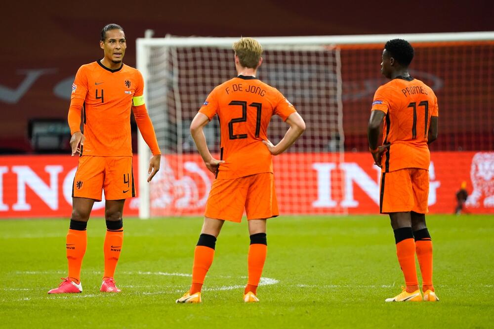 DOLIJAO! Uhapšen POZNATI fudbaler!