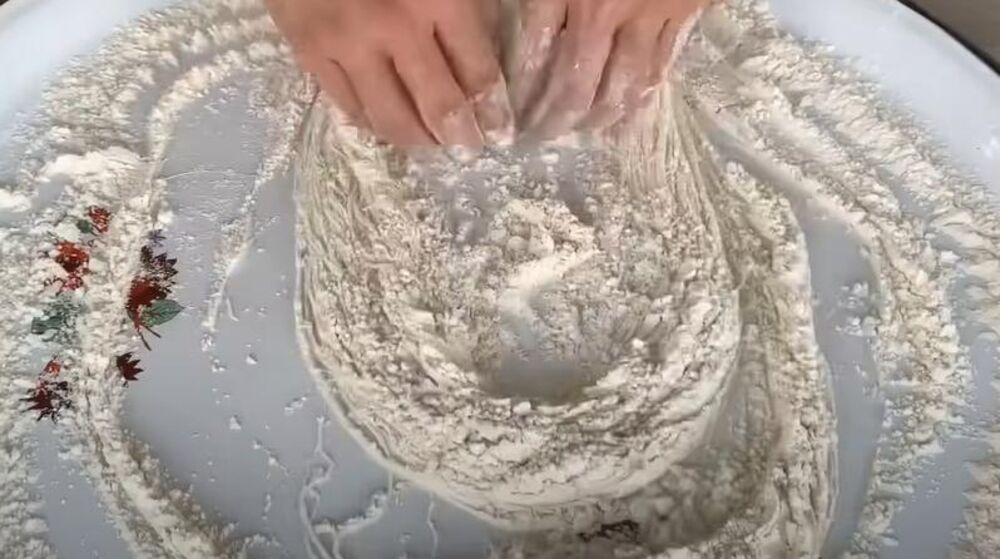 Testo za turski kolač 'pišmanije'