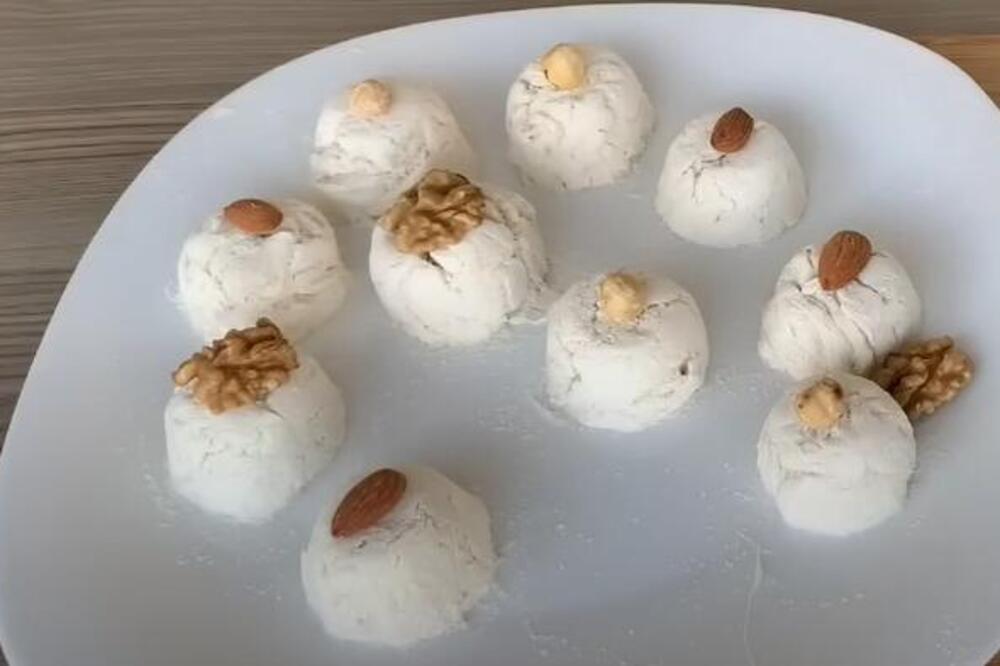 NAJLEPŠA POSLASTICA KOJA UKUSOM OBARA SA NOGU: Turski kolač "pišmanije" - ništa slađe i ukusnije niste probali