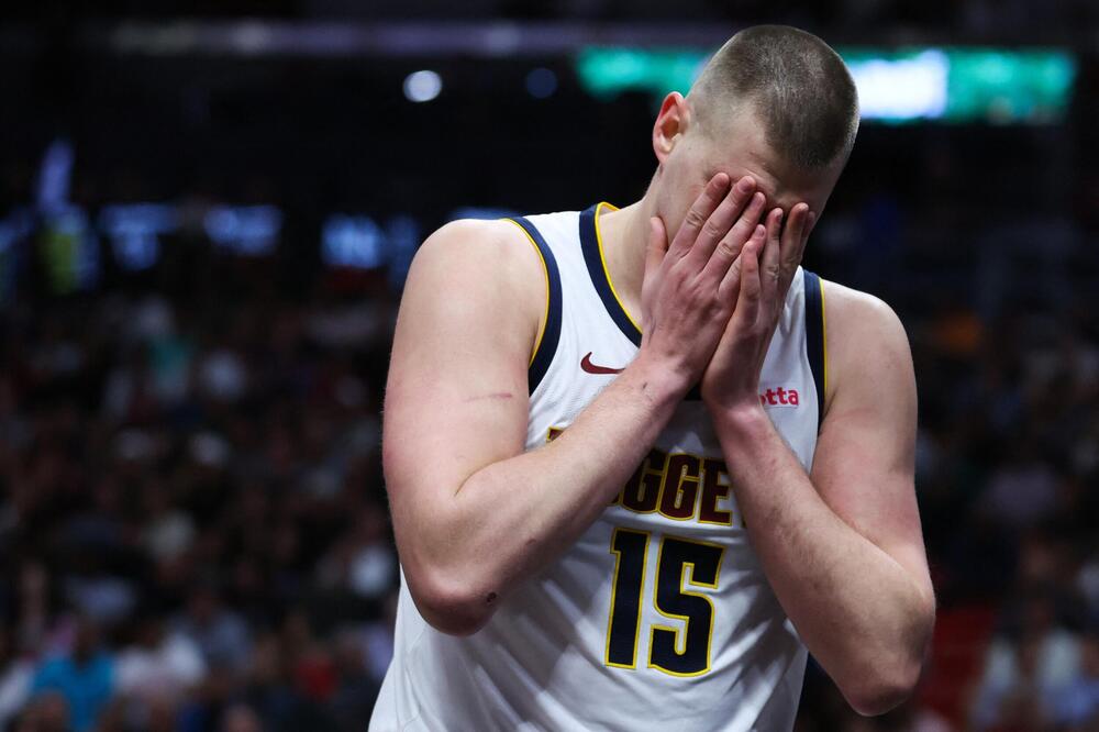 NIKOLA SE HVATA ZA GLAVU ZBOG SVOG BRATA! Policija u SAD pokrenula istragu!