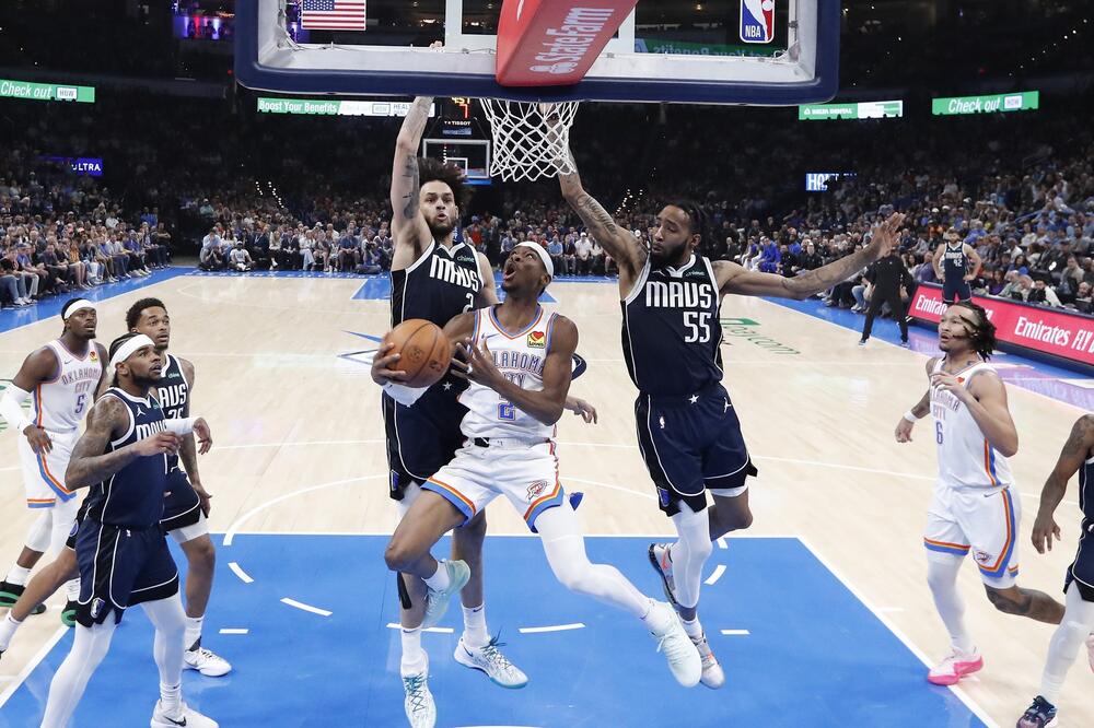 DALAS BEZ POVREĐENOG DONČIĆA NIJE POMOGAO JOKIĆU! Boston "bombardovao" Finiks, dominacija srpskog zeta (VIDEO)